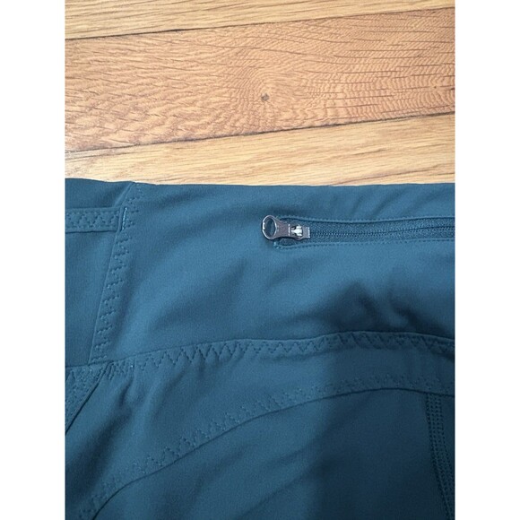 Lululemon Size 6 Real Quick Crop Leggings 19" Green - Picture 4 of 5